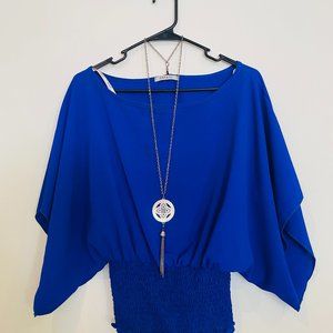 FLATTERING ROYAL BLUE TOP WITH NECKLACE